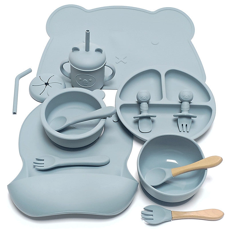 Set hranire beblusi si copii - 16 piese din silicon - antiderapant, moale si sigur, albastru